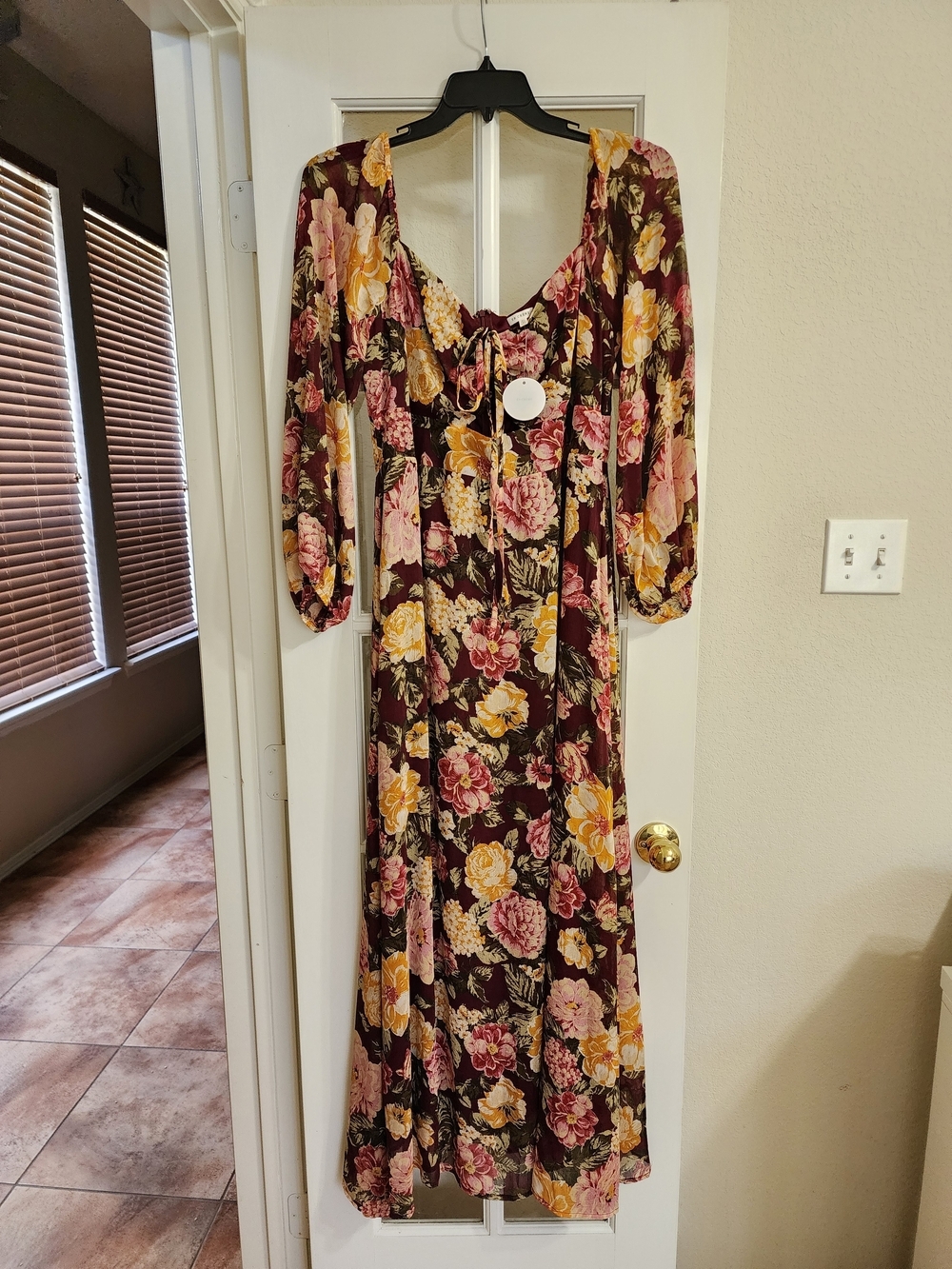NWT En Creme Floral Maxi Dress XL Floral Tie Front Maxi